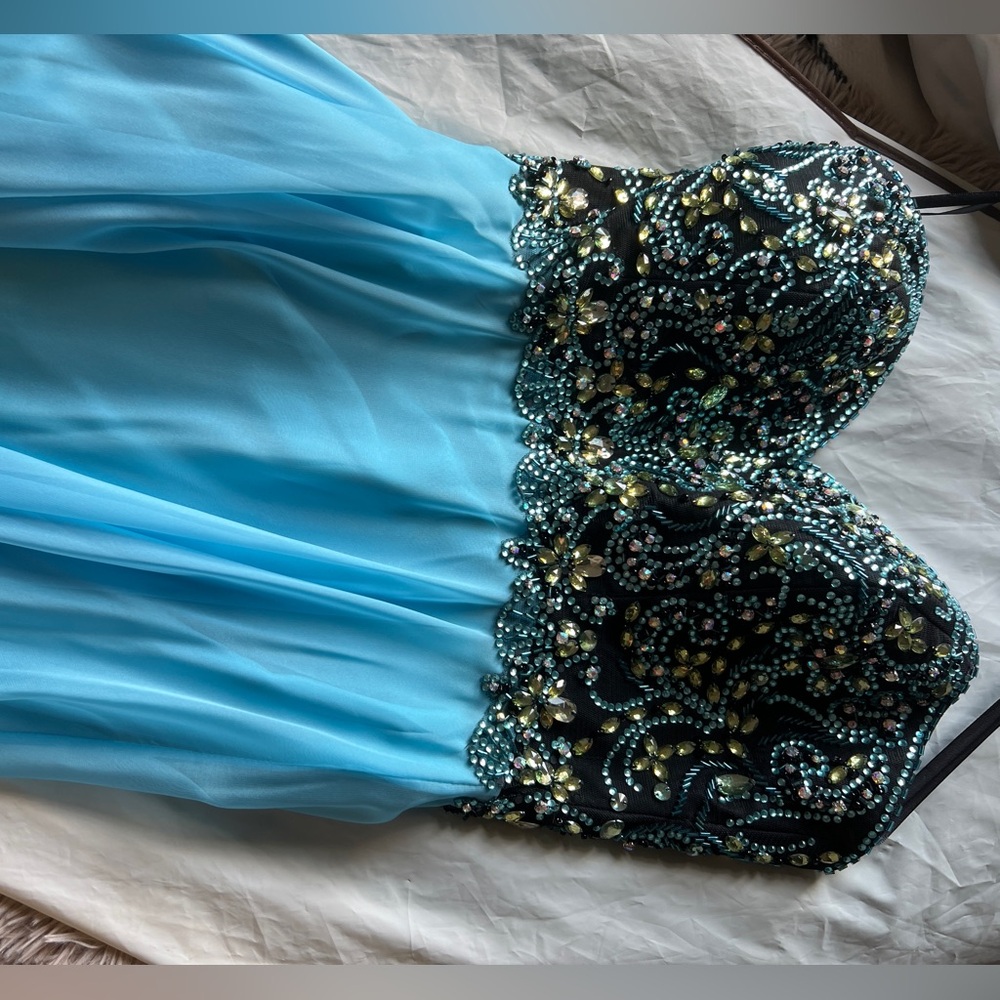 Blue Formal / Prom Dress - Picture 2 of 3